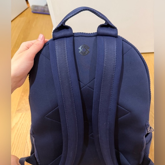 Dagne Dover Medium Dakota Neoprene Backpack Storm Blue - Picture 8 of 16